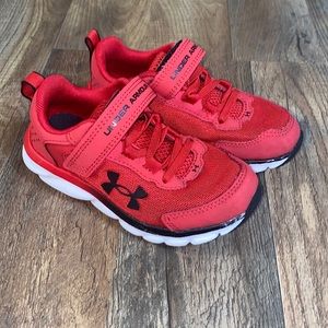 Under Armour Red Sneaker Size 11 Wide